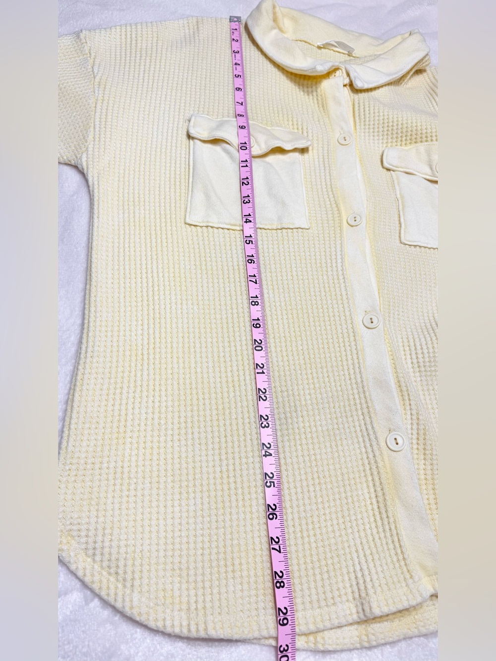 BUCKETLIST Pale Yellow Oversized Button-Down Shirt Size Large - Picture 8 of 9